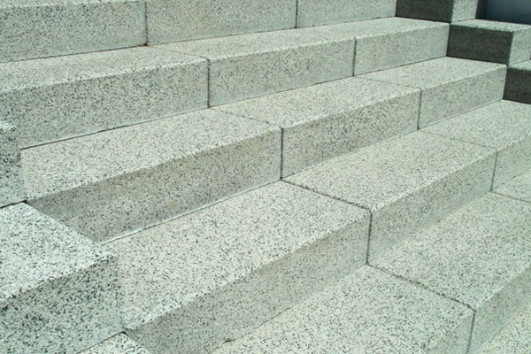 سنگ گرانیت برای پله‌ها